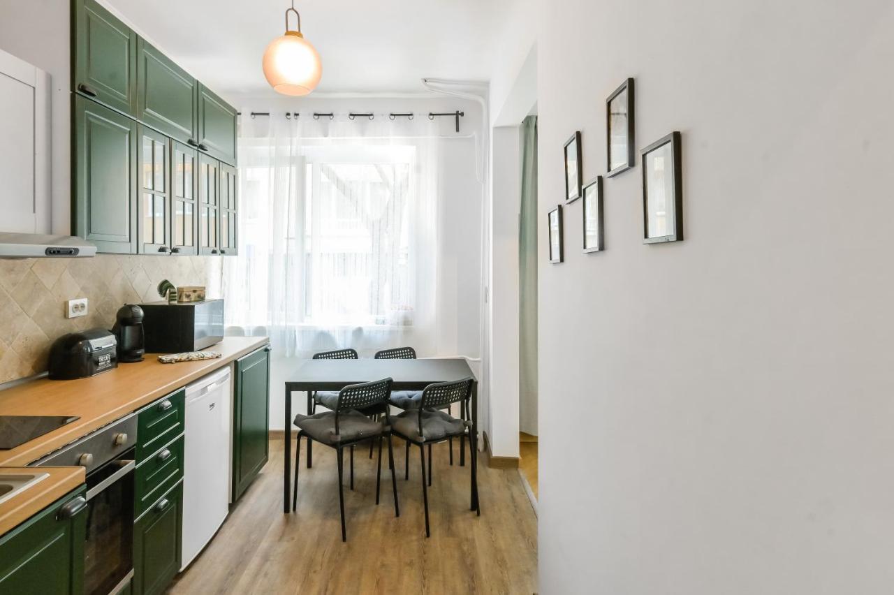 Floral Studio Retreat In Sofia City Center By Flat Mаnager Extérieur photo